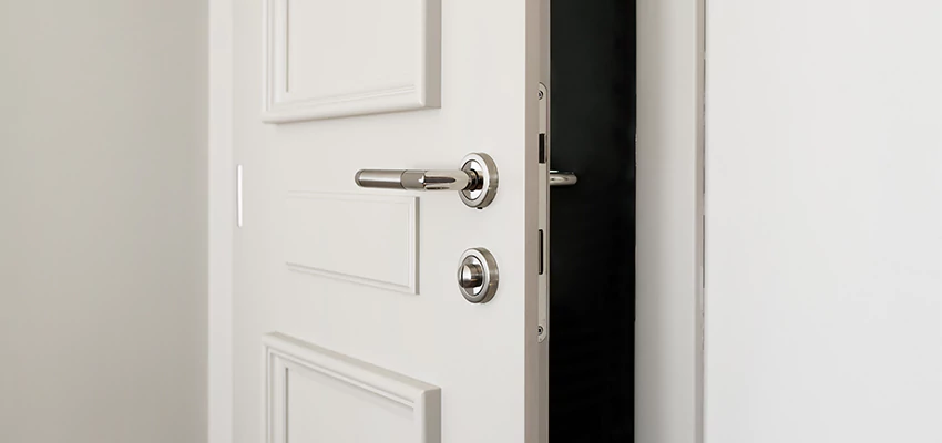 Folding Bathroom Door With Lock Solutions in Irvington, NJ
